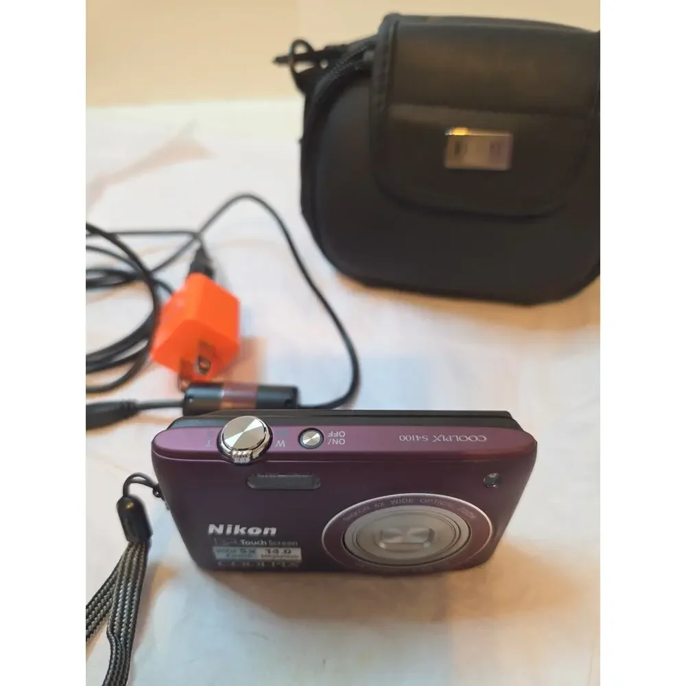 Nikon COOLPIX S4100 Plum Digital Camera 14MP 5x Optical Zoom - Bundle Tested